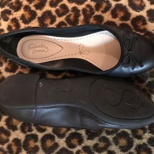 Clarks Black Ballet Flats