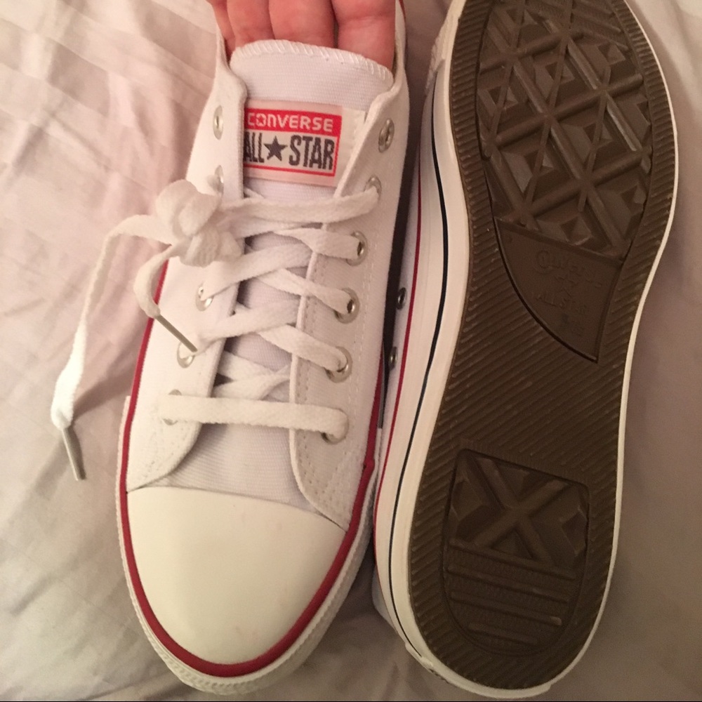 White converse 7.5 men 9.5 women's