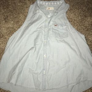 Muscle button up