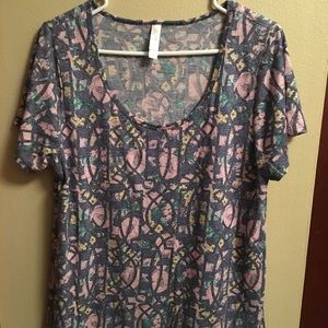 Lularoe Classic Tee