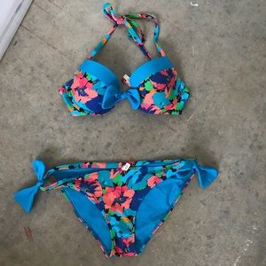 Swimsuit set!