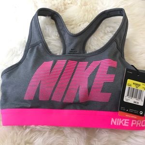 ***NWT Nike Pro Dri-Fit Sports Bra*** Size Small