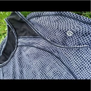 Lululemon Tank Top in Size 2