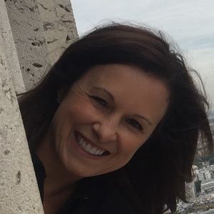 Meet your Posher, Christie