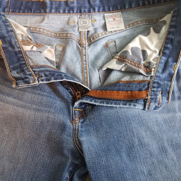 Great Buy! Men's Lucky Brand jeans 33/31 - Picture 3 of 7