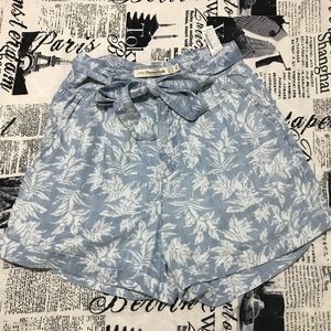 High waisted denim shorts