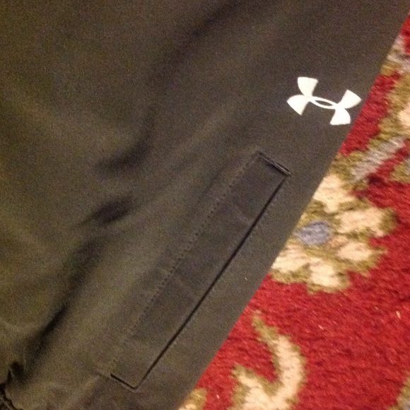 Ladies UnderArmour dri fit joggers - Picture 4 of 4