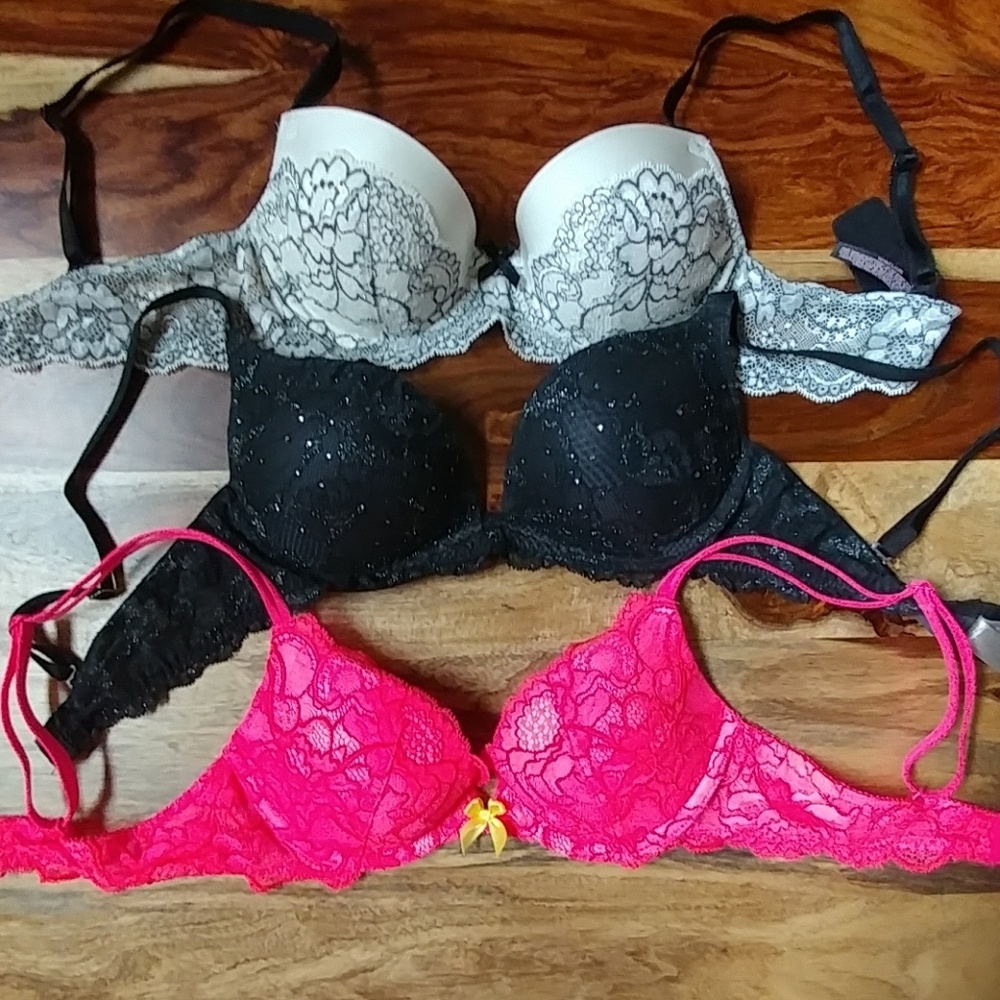 Victoria's Secret Bundle! Push-Up Bras