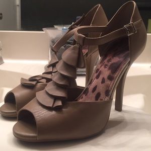 Gianni Bini Leather Peep Toe Ruffle Pumps