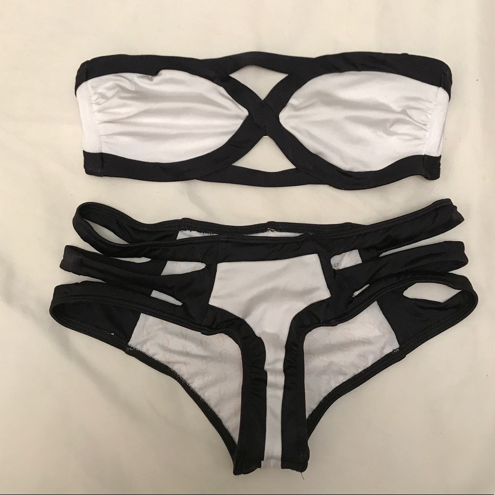 Black & white Victoria's Secret bikini