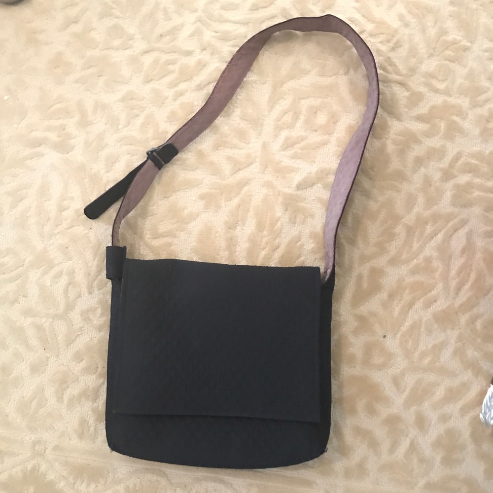 Burberry Large Messenger Bag