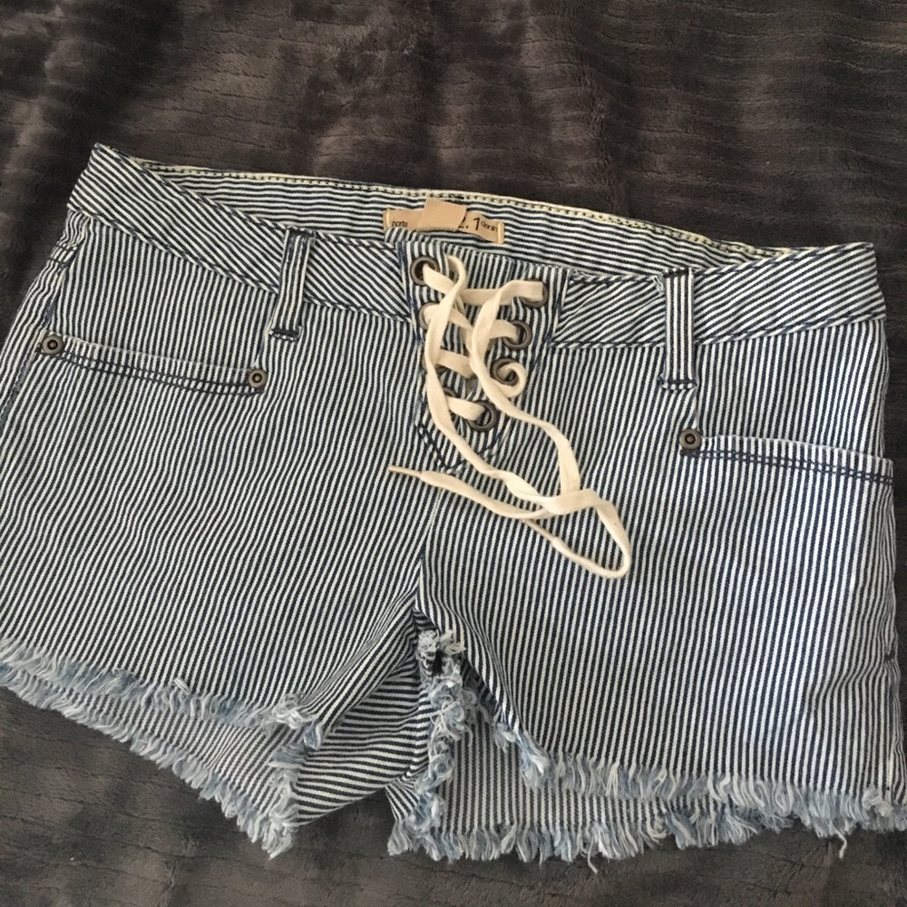 lace up front striped shorts