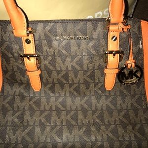 Brand new Michael Kors Purse with Wallet