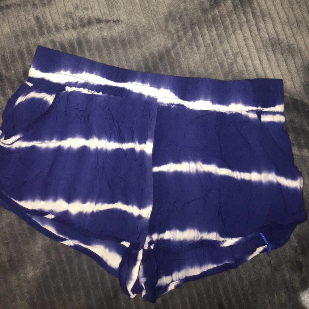 linen shorts