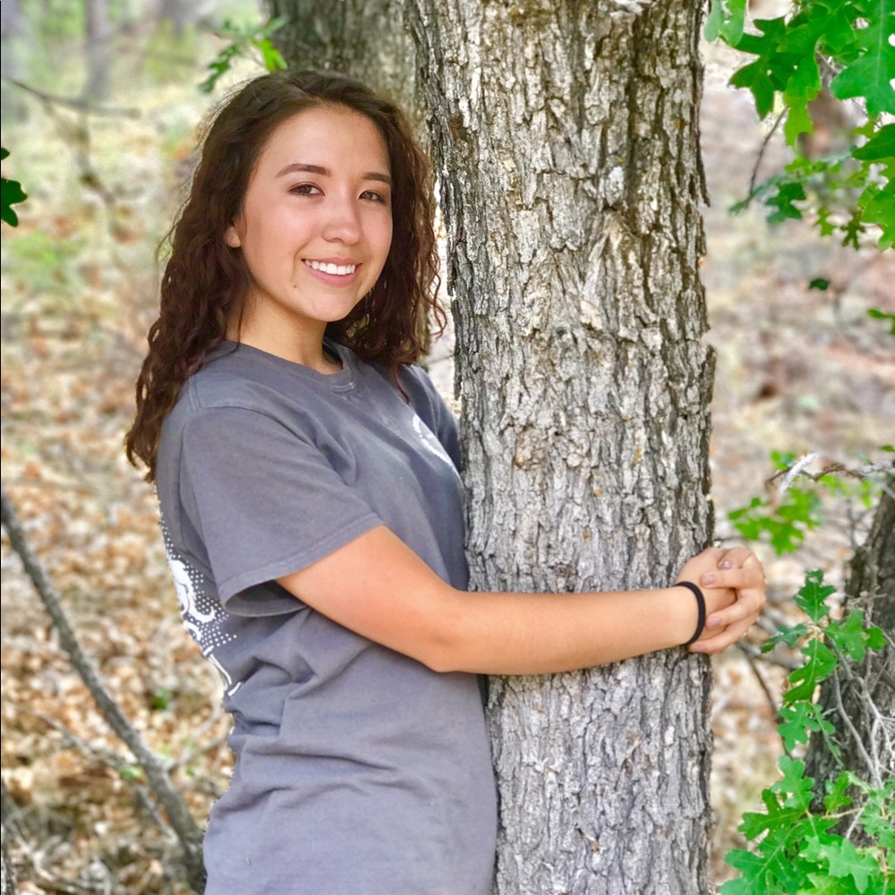 Meet your Posher, Danelle