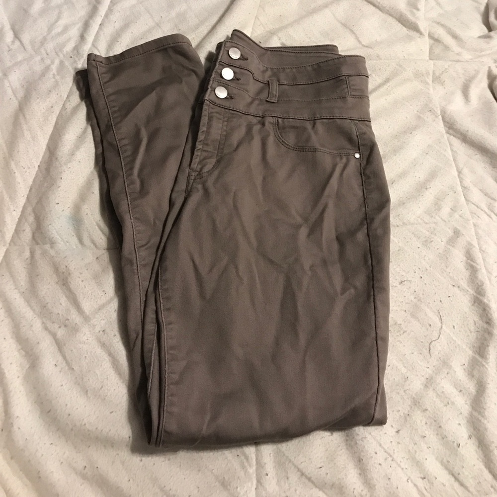 high waisted beige jeans