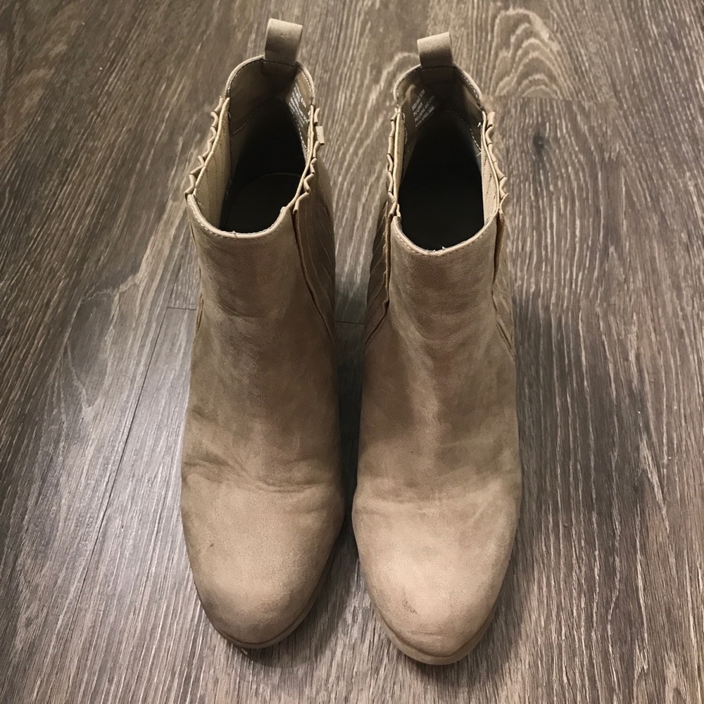 Madden Girl Dominicc size 8.5