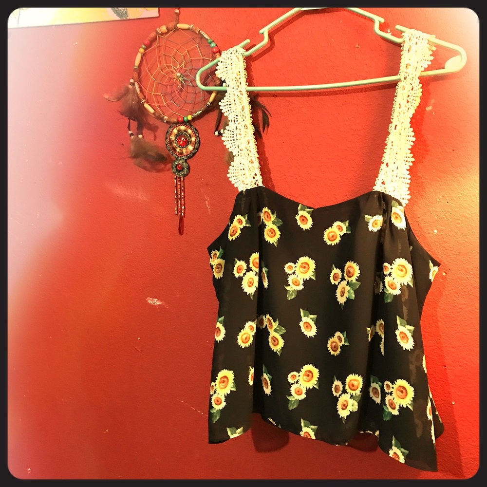 Forever 21 sunflower top