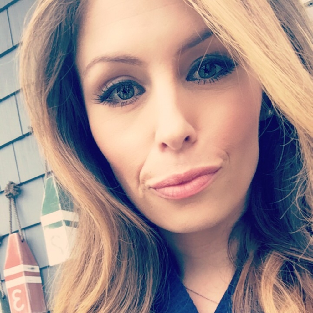 Meet your Posher, Lauren