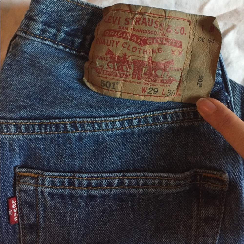 Size 26 Vintage Levi's 501 Jeans
