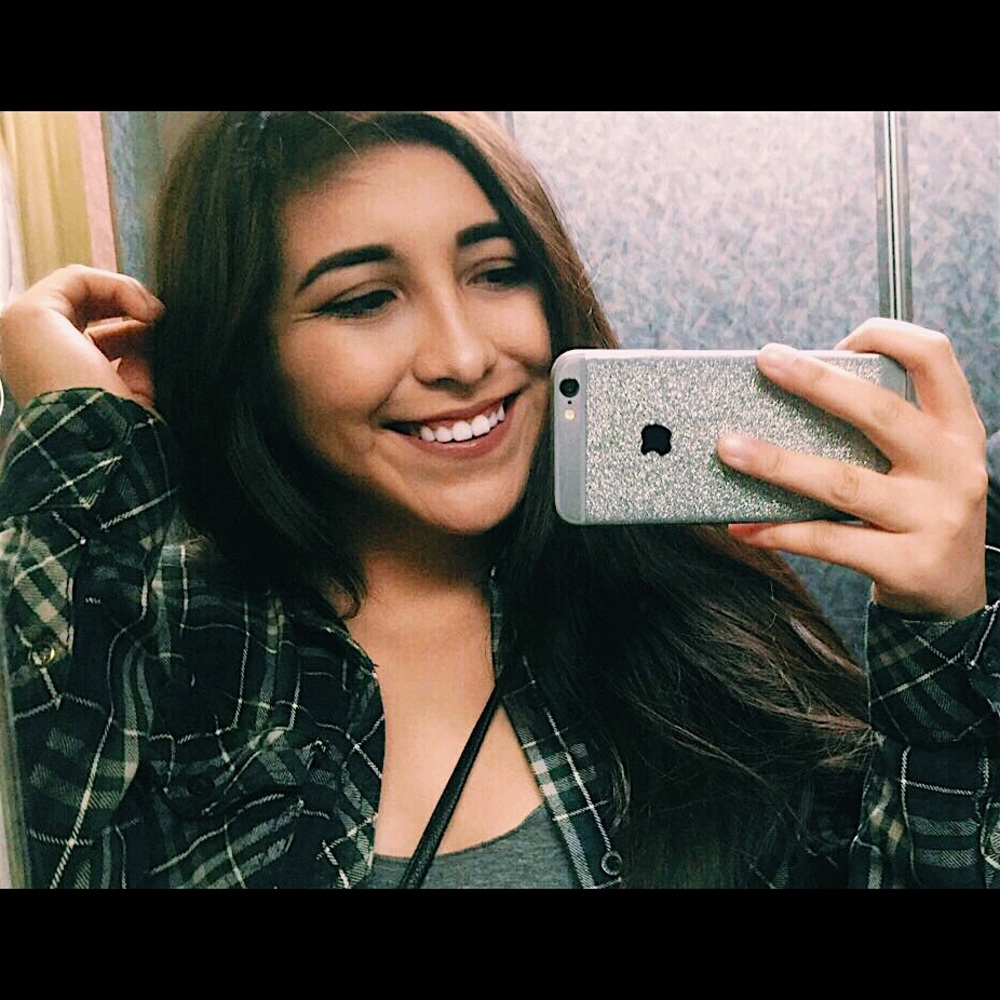 Meet your Posher, Michelle