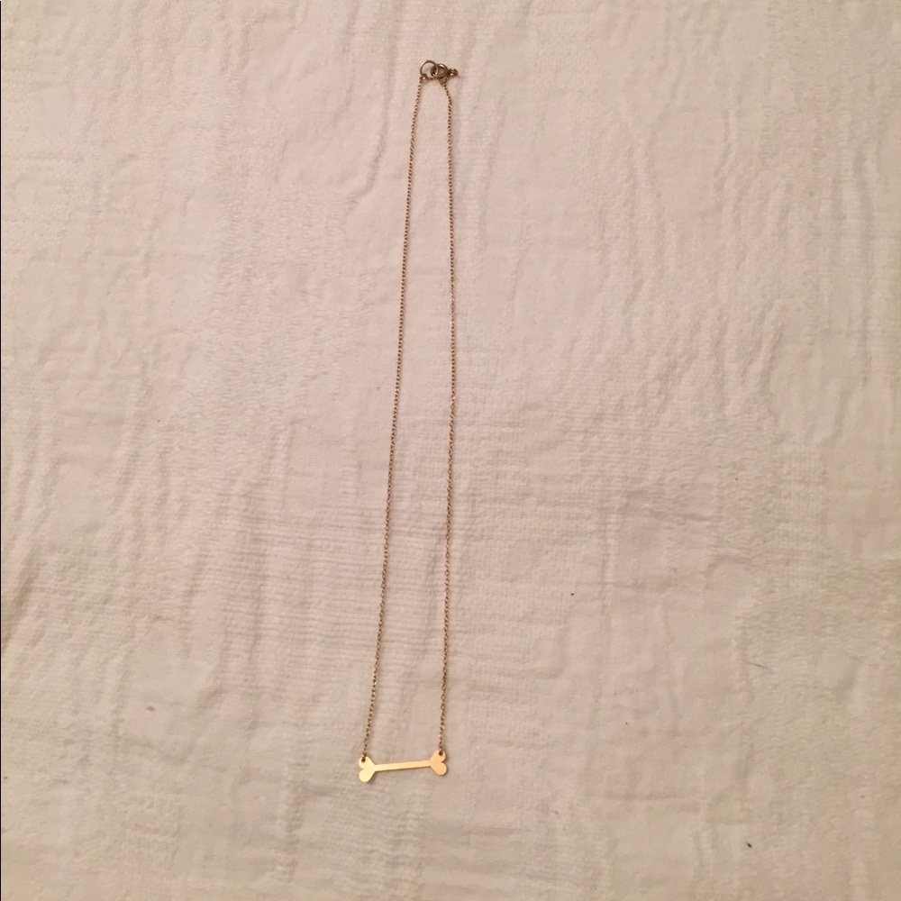 Delicate dog bone necklace