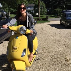 Meet your Posher, Angela