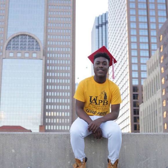 Meet your Posher, David - Picture 1 of 1