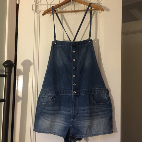 American Eagle Outfitters Pants - Overalls!!!