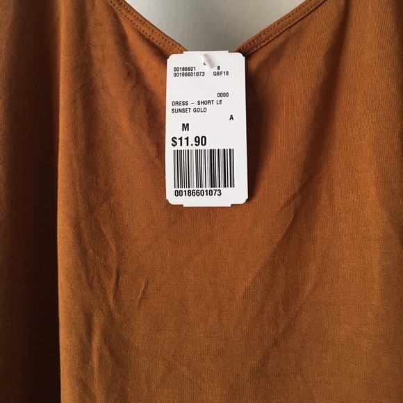 NWT SUN DRESS 🌞 - Picture 2 of 4