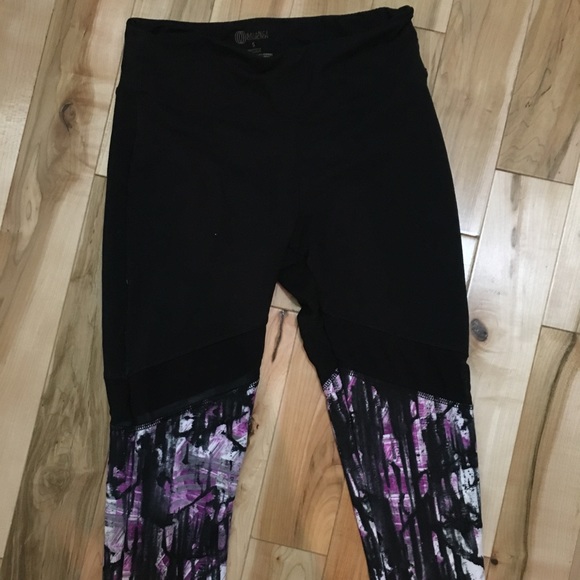 Workout pants - Picture 2 of 3