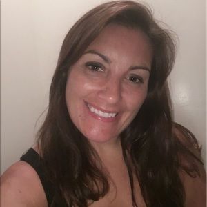 Meet your Posher, Jenn