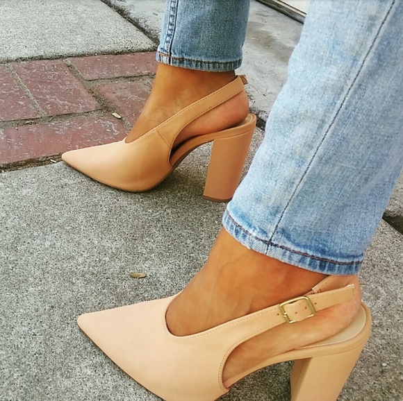 LAST PAIR!!//The Hayden// Blush nude heel - Picture 4 of 4