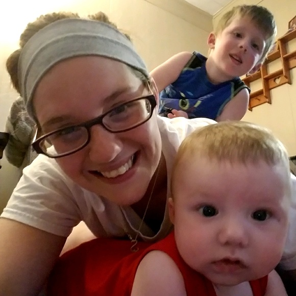 Meet your Posher, Erin - Picture 1 of 1