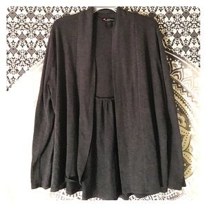 Grey long sleeve cardigan