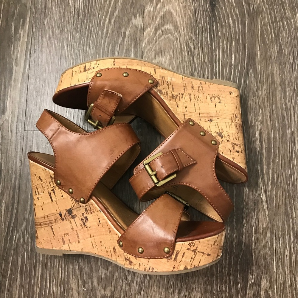 Mossimo Brown Wedges - size 7.5