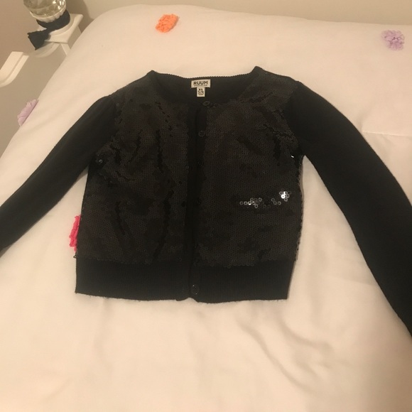 Girl sequined sweater 5/6 children's place skirt 4 - Picture 2 of 3