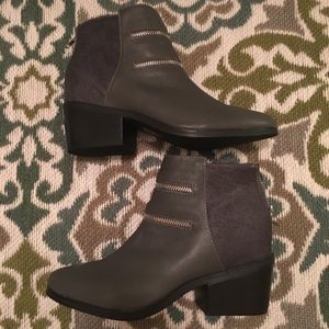 ‼️PRICE ⬇️‼️ Brown Leather & Calf Hair Ankle Boots