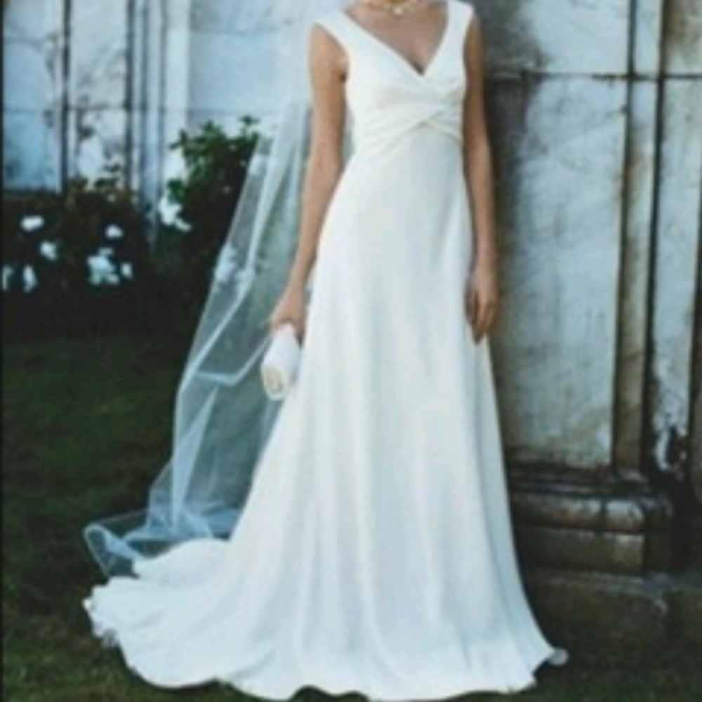 Wedding gown