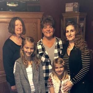 Meet your Posher, Brenda