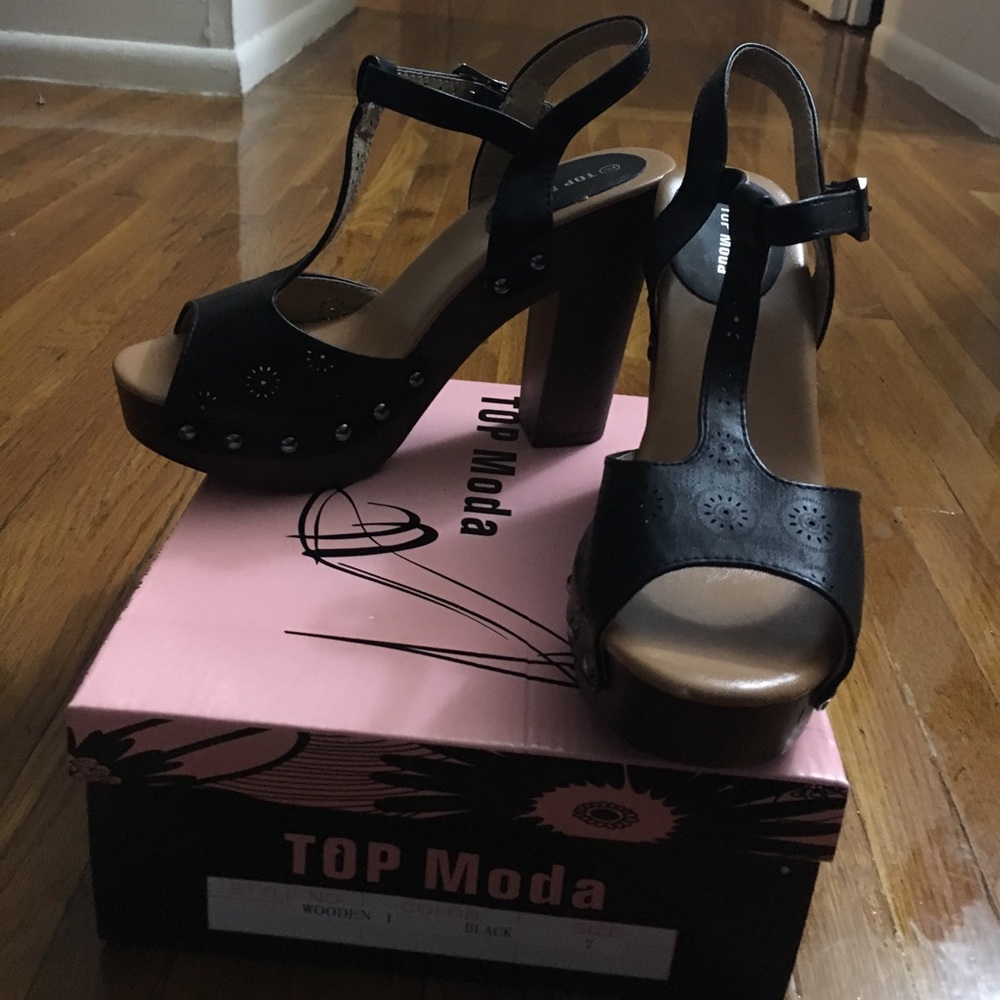 Top Moda Wooden Platform Sandal