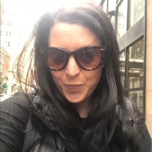 Meet your Posher, Abby