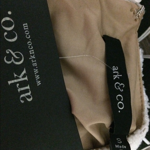 Ark & co beige and white lace dress nwt - Picture 2 of 2