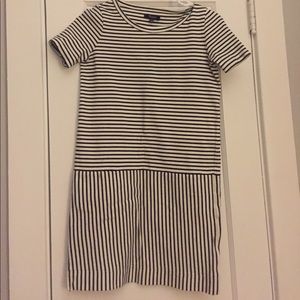 Classic navy and white shirt sleeve summer dress