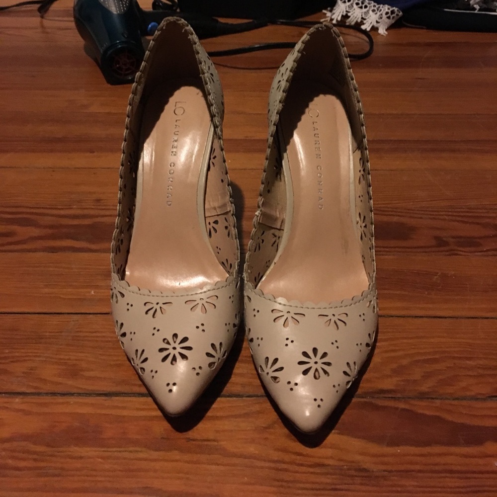 Lauren Conrad heels size 9