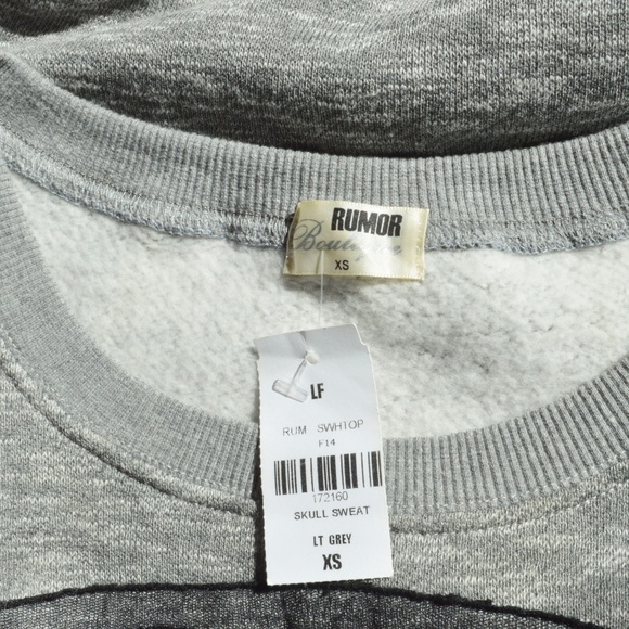 LF RUMOR BOUTIQUE Gray & Black Crochet Skull Pullover Sweatshirt NWT - Picture 6 of 7