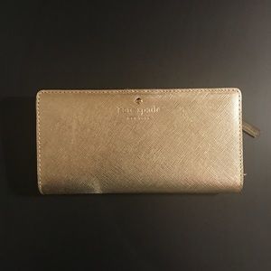Kate Spade New York leather wallet