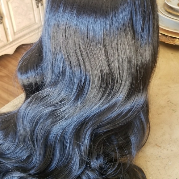Wavy Beauty Wig 32 inches main image 5