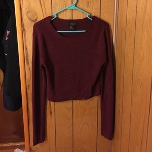 Cropped maroon sweater