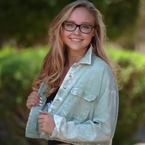 Meet your Posher, Annika